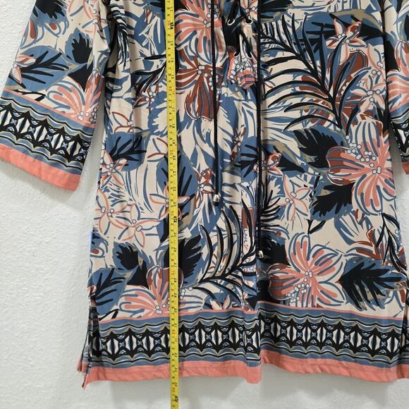 Beach Break 3/4 Sleeved, beach dress with a floral print and a coral-colored M - Picture 7 of 11